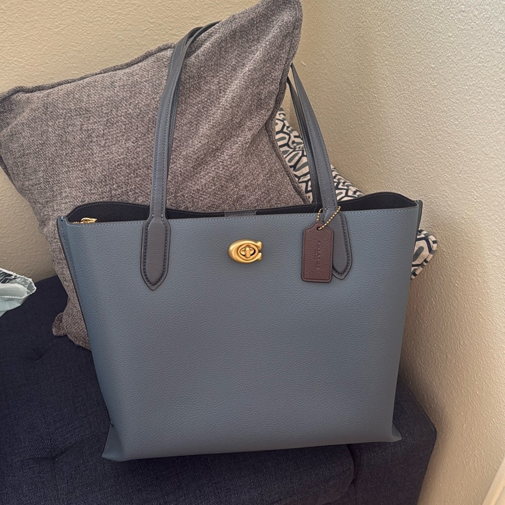 Coach - Willow Tote - Navy blue